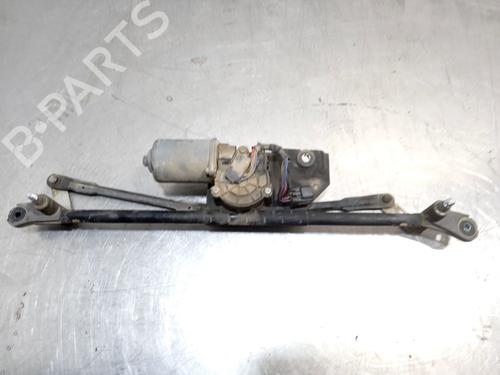 Used Front wiper motor SSANGYONG ACTYON I 2.0 Xdi (141 hp) 13215594