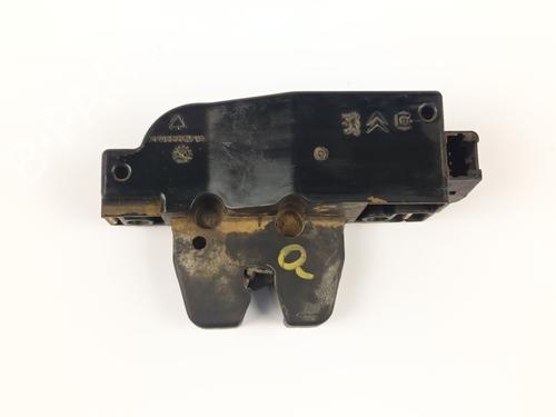 Used Tailgate lock Tailgate lock CITROËN XSARA (N1) 1.6 16V (109 hp) 32998131 32998131