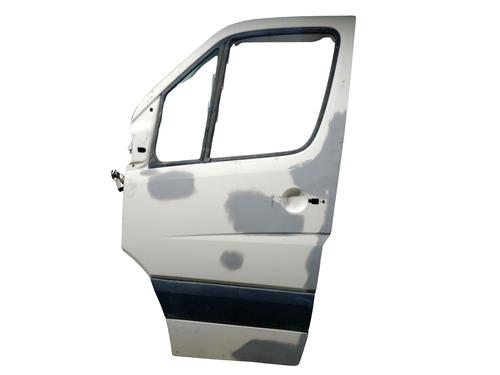 Used Left front door VW CRAFTER 30-50 Van (2E_) 2.0 TDI (136 hp) 29135901