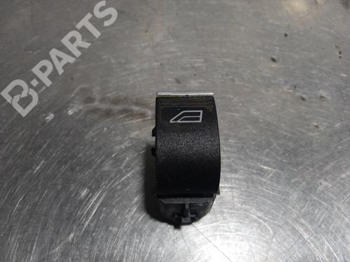 Used Right rear window switch FORD FOCUS III 1.6 TDCi (115 hp) 10011532