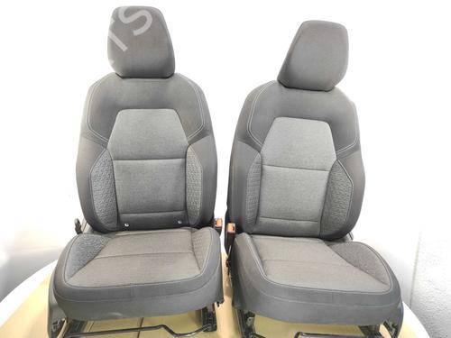 Used Seats set Seats set RENAULT CAPTUR II (HF_) LPG (HFMT) (101 hp) 22986826 22986826