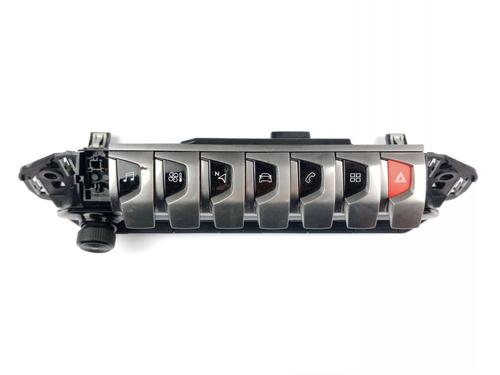 Used Switch PEUGEOT 3008 II SUV (MC_, MR_, MJ_, M4_) 1.5 BlueHDi 130 (131 hp) 24438931