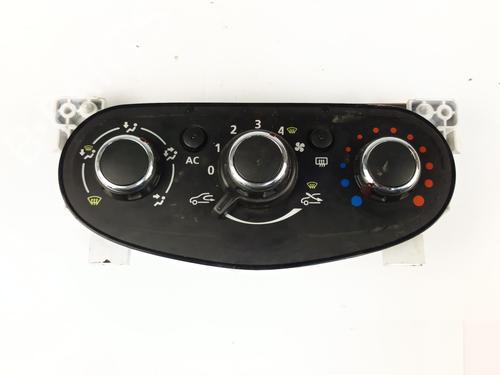 Used Climate control Climate control DACIA DUSTER (HS_) 1.5 dCi (109 hp) 34626081 34626081