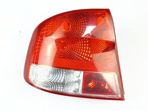 Used Left taillight Left taillight DAEWOO KALOS (KLAS) 1.4 16V (94 hp) 33856811 33856811