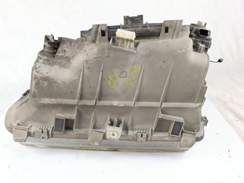 Right headlight FIAT SCUDO Bus (220_) | BP30777513C29