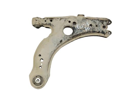 Used Right front suspension arm Right front suspension arm VW GOLF IV (1J1) 1.4 16V (75 hp) 33337751 33337751