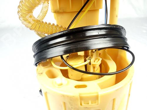 Fuel pump VW CALIFORNIA T5 Camper (7EC, 7EF, 7EG, 7HF, 7HC)  | BP11569045M76 