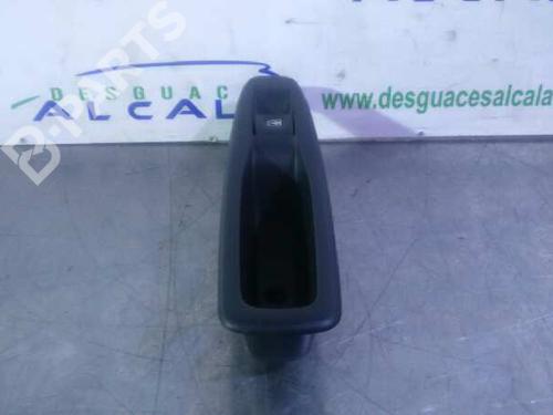 Used Left rear window switch Left rear window switch RENAULT CAPTUR I (J5_, H5_) [2013-2026] 9989405 9989405