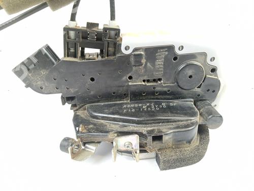 rear-left-lock-nissan-x-trail-ii-t31-82501jg000-2007-2008-2009-2010-2011-2012-2013-2014-2015-2016-2017-2018-10337580 main image