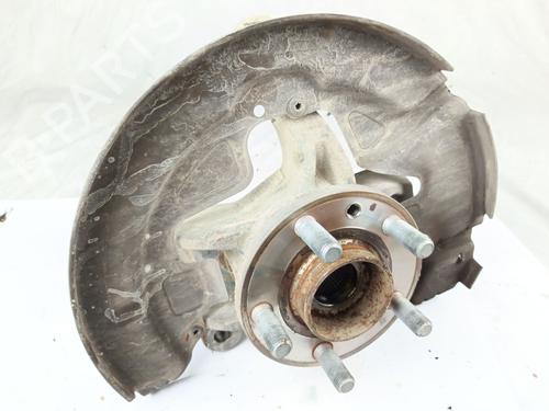Used Left front steering knuckle LAND ROVER FREELANDER 2 (L359) 2.2 TD4 4x4 (160 hp) 28471881