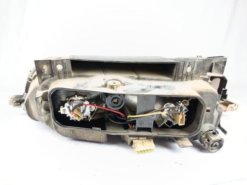Right headlight CITROËN XANTIA (X1_, X2_) 1.9 Turbo D | BP29123853C29 