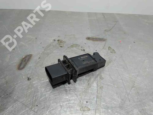 Used Mass air flow sensor BMW 1 (E87) 118 d (143 hp) 9996771