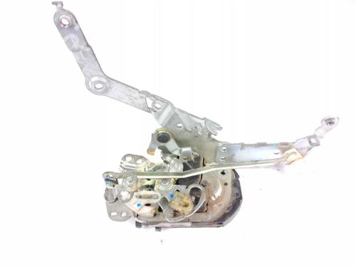 front-left-lock-toyota-corolla-_e12_-2001-2002-2003-2004-2005-2006-2007-2008-18357148 main image