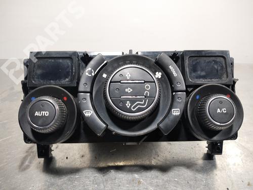 Used Climate control PEUGEOT 308 SW I (4E_, 4H_) 1.6 HDi (109 hp) 9984095