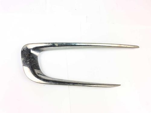 Used Grille Grille 33873677 33873677