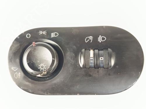 Used Headlight switch SEAT IBIZA III (6L1) 1.4 TDI (75 hp) 30642297