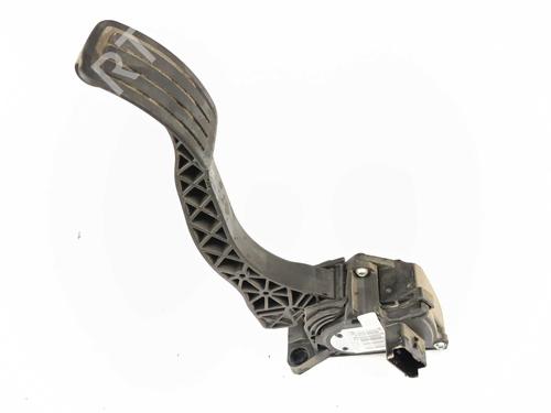 Used Pedal Pedal 37873950 37873950