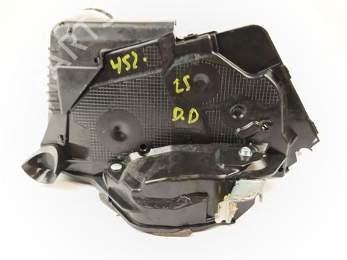 Used Front right lock TOYOTA YARIS (_P13_) 1.5 Hybrid (NHP130_, NHP130) (101 hp) 28514853