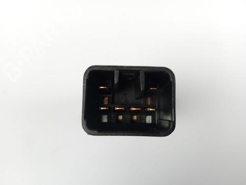 Switch HYUNDAI SANTA FÉ II (CM) 2.2 CRDi | BP14350223I30 