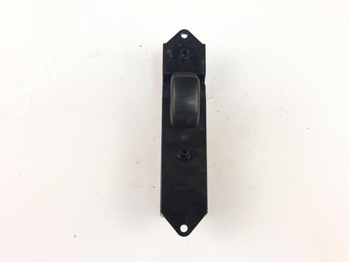 right-front-window-switch-mitsubishi-pajero-sport-i-k7_-k9_-1996-31838136 main image
