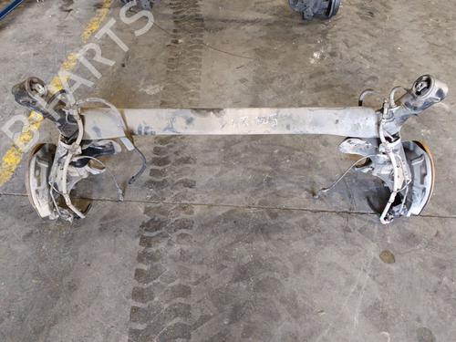 Używane Oś tylna NISSAN QASHQAI II (J11, J11_) 1.5 dCi (110 hp) 31306596