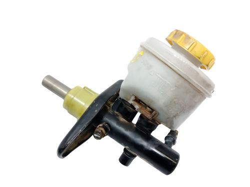 Used Brake master cylinder NISSAN TERRANO II (R20) 2.7 TDi 4WD (125 hp) 24952623