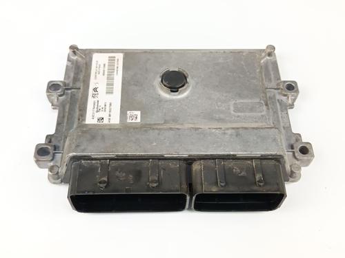 Used Engine control unit (ECU) Engine control unit (ECU) CITROËN C3 III (SX) 1.2 PURETECH 82 (82 hp) 34400703 34400703