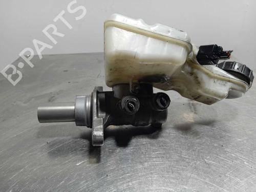 Used Brake master cylinder Brake master cylinder FORD FOCUS III 1.6 TDCi (115 hp) 14349643 14349643