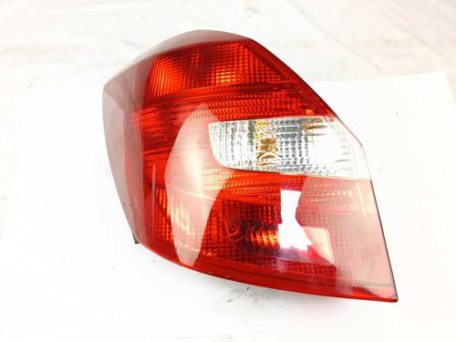 left-taillight-skoda-fabia-ii-542-2006-2007-2008-2009-2010-2011-2012-2013-2014-31330377 main image
