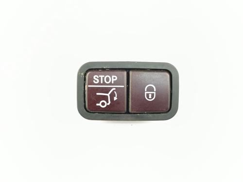 switch-mercedes-benz-gle-v167-2018-36041035 main image