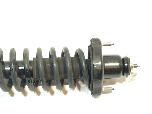 Left rear shock absorber MITSUBISHI OUTLANDER III (GG_W, GF_W, ZJ, ZL, ZK) 2.0 Hybrid 4WD (GG2W) | BP17687256M18 