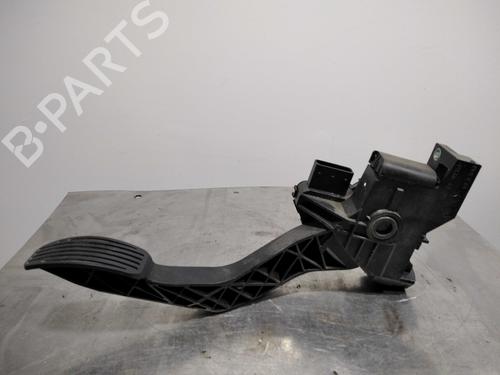 pedal-iveco-daily-iv-van-5801333490-6-pines-2006-2007-2008-2009-2010-2011-2012-10028820 main image