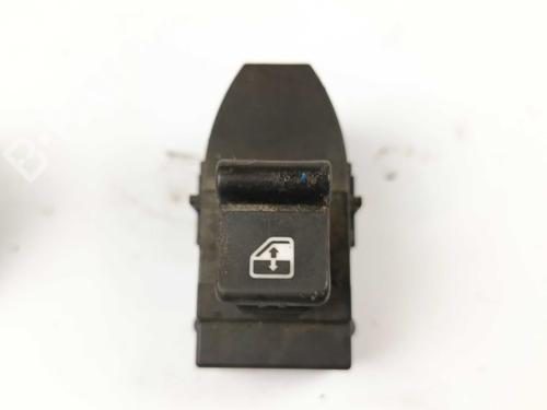 left-rear-window-switch-alfa-romeo-159-939_-2005-2006-2007-2008-2009-2010-2011-2012-29709216 main image