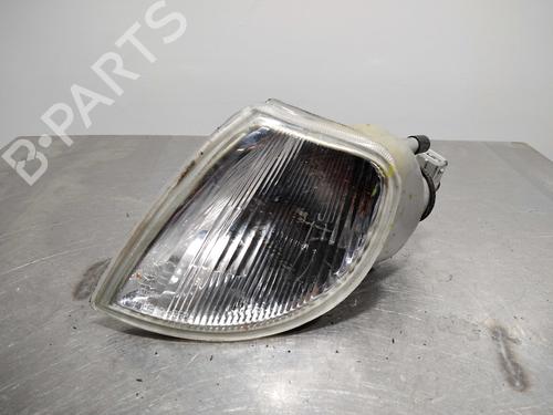 Used Left front indicator Left front indicator 9981959 9981959