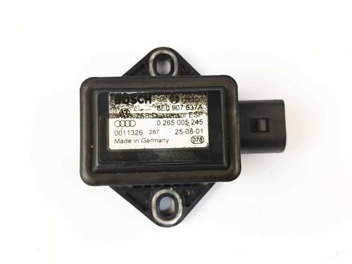 Used Electronic module Electronic module VW PASSAT B5.5 (3B3) 1.9 TDI (101 hp) 31680543 31680543