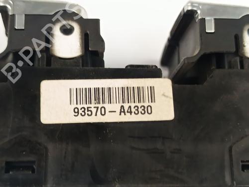Left front window switch KIA CARENS IV 1.7 CRDi | BP32372792I27