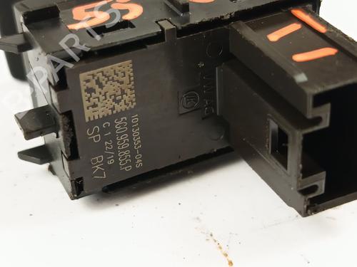 Right rear window switch SEAT ARONA (KJ7, KJP) 1.0 TSI | BP29285505I28