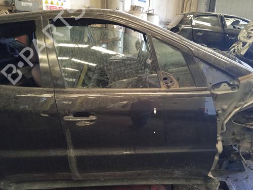 Used Right front door MERCEDES-BENZ A-CLASS (W168) A 160 (168.033, 168.133) (102 hp) 19342391