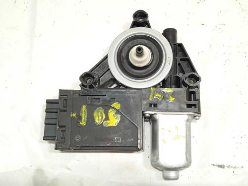 Used Left rear window motor Left rear window motor VOLVO XC60 II (246) D5 AWD (235 hp) 22986393 22986393