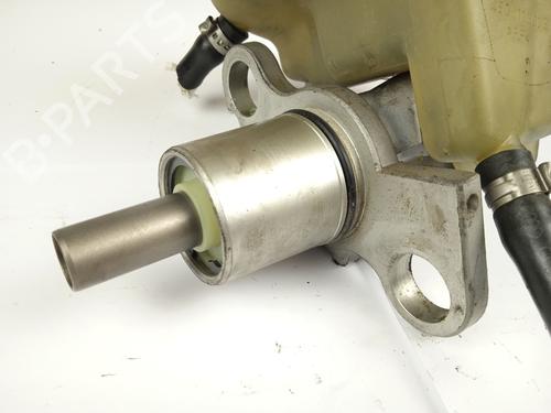 Brake master cylinder VW PASSAT B5.5 (3B3) 1.9 TDI | BP17555066M77 