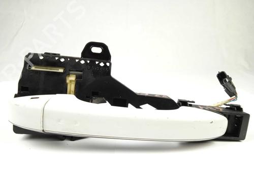 front-left-exterior-door-handle-renault-megane-iv-hatchback-b9amn_-806078862r-2015-16067928 main image