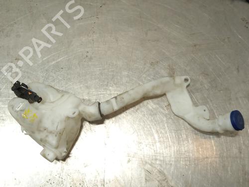 Used Windscreen washer tank CITROËN C3 III (SX) 1.2 PURETECH 82 (82 hp) 28514773