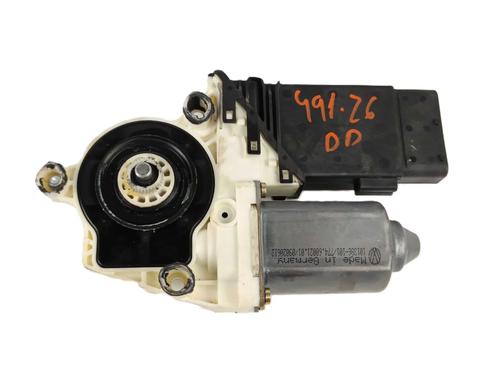 Rudehejsemotor forskærm højre Rudehejsemotor forskærm højre 38556125 38556125