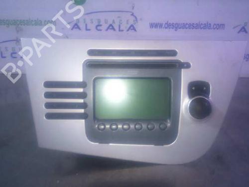 Used Radio SEAT LEON (1P1) [2005-2013]  14352094