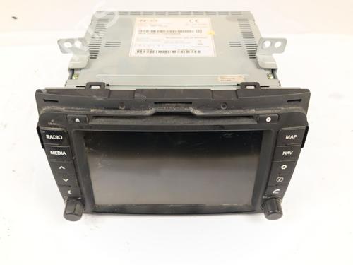 Used Radio KIA SPORTAGE III (SL) 1.7 CRDi (116 hp) 27360902