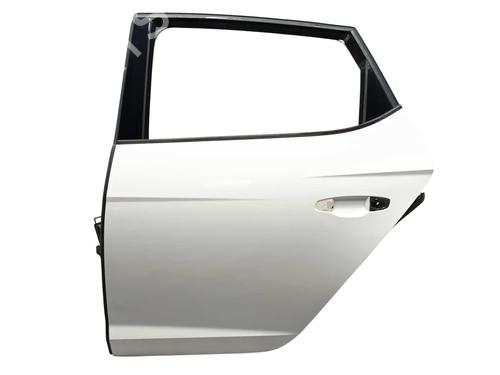 left-rear-door-seat-leon-5f1-2012-2013-2014-2015-2016-2017-2018-2019-2020-2021-32207044 main image