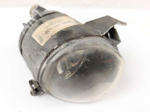right-front-fog-light-audi-a4-b5-8d2-1994-1995-1996-1997-1998-1999-2000-2001-28690166 main image