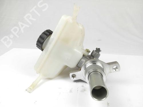 Used Brake master cylinder Brake master cylinder 15209598 15209598