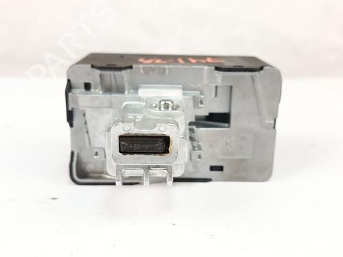 Elektronische module NISSAN JUKE (F16_) 1.0 (114 hp) 30696430