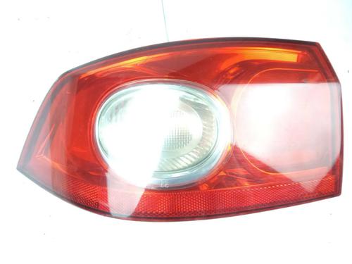 Used Left taillight Left taillight 19042035 19042035
